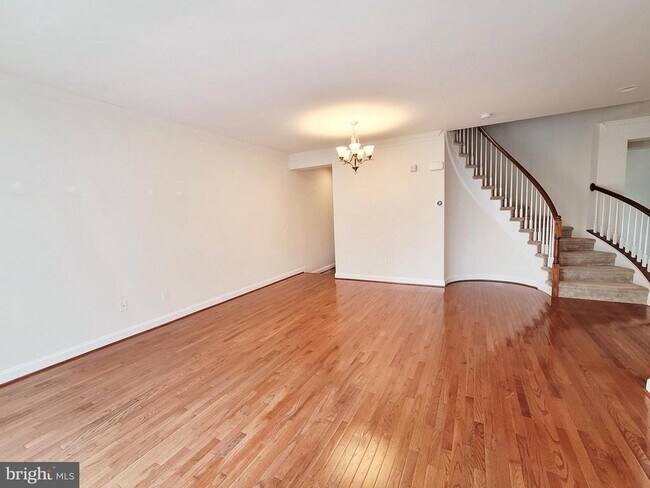 Building Photo - 43348 Old Ryan Rd