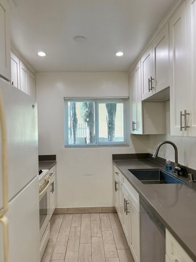 Foto del interior - 4324 Ventura Canyon Ave