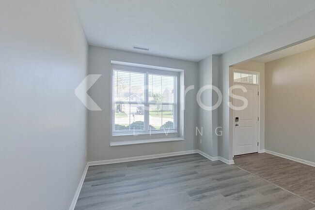 Building Photo - 10303 Deercrest Ln