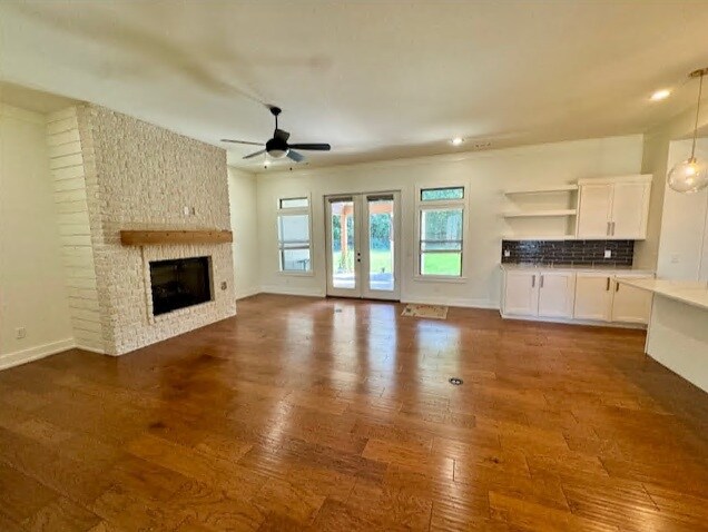 Foto del edificio - 2715 N Floral Ct