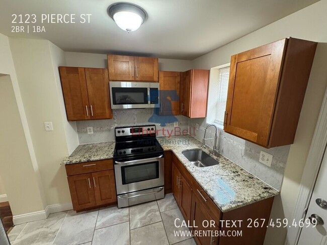 Foto del edificio - 2123 Pierce St