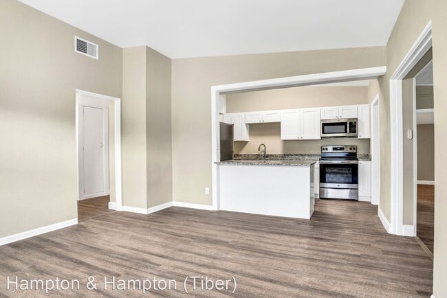 Building Photo - 5 br, 2 bath House - 21 REDWOOD DRIVE