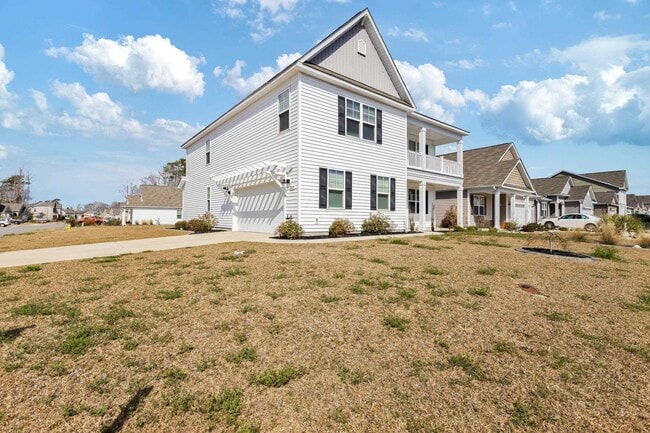 Building Photo - 2053 Ainsley Dr