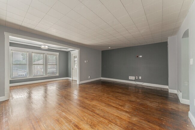 Building Photo - 12803 Gregory St