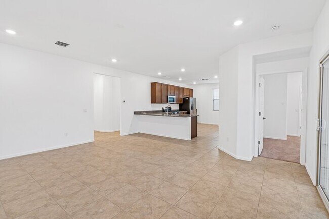 Building Photo - Tucson, AZ - House - $1,645.00