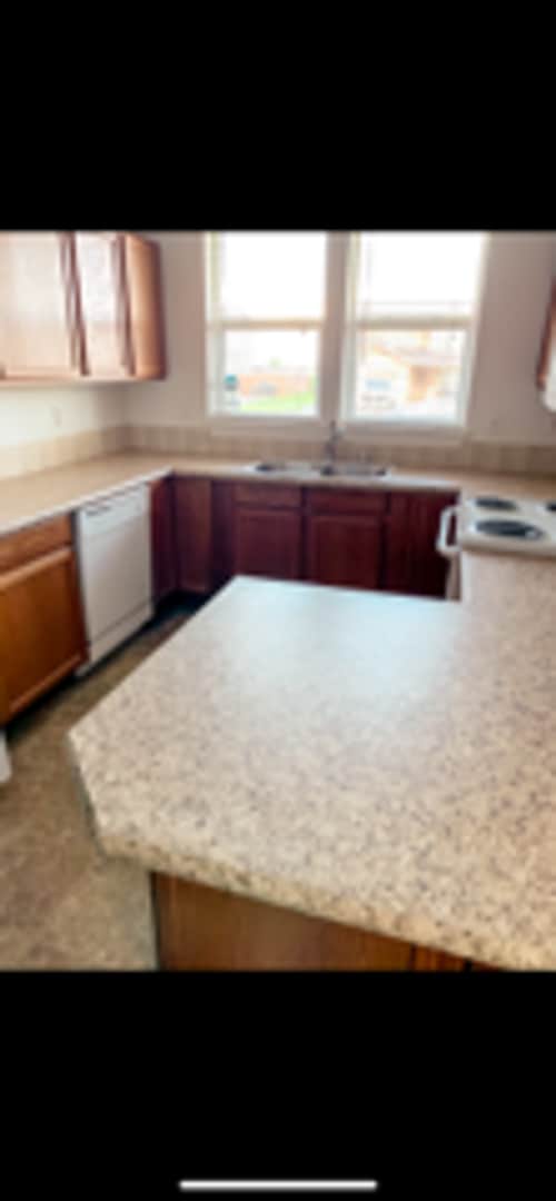 Foto del edificio - 3 Bed 2 Bath one story home