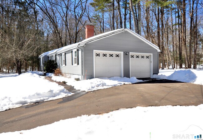 Foto del edificio - 25 Red Stone Dr