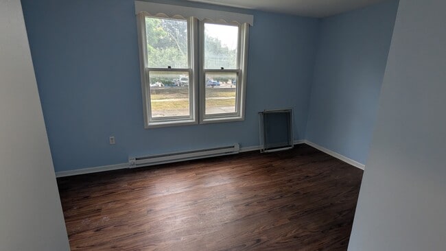 Bedroom 1 - 322 W Maple St