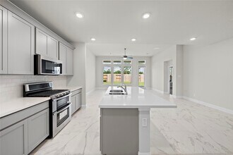 Building Photo - 1718 Forest Mist Dr