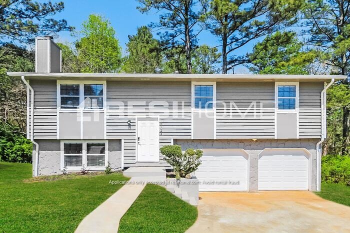 Photo - 2124 Mallard Way (Lithonia, GA)