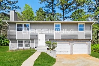 Building Photo - 2124 Mallard Way