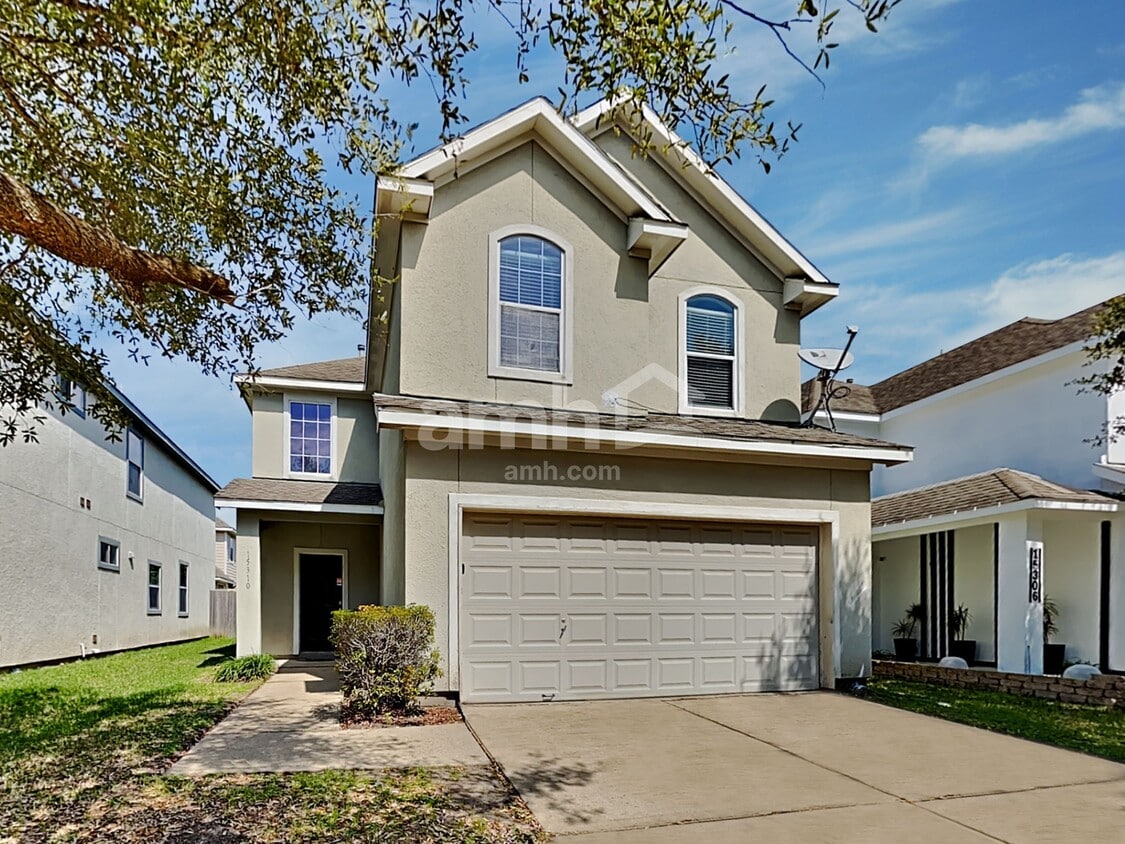 Primary Photo - 15310 Lucky Star Dr