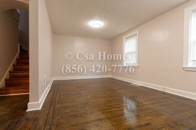 Foto del edificio - 3042 Porter Rd