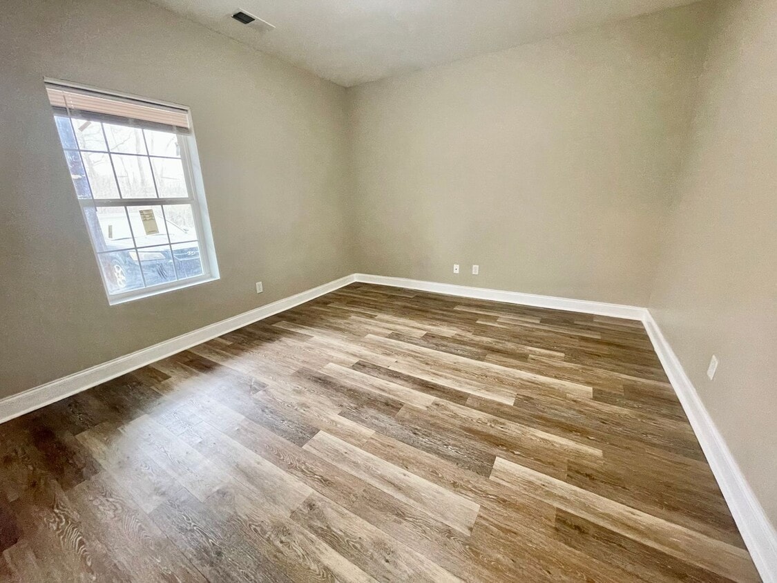 Building Photo - 1 bedroom apartment  for rent!