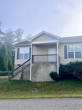 Building Photo - 27 Spicewood Rd