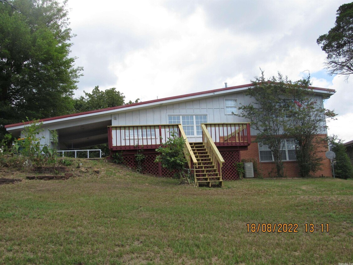 104 Cedarcrest Dr, Morrilton, AR 72110 House Rental in Morrilton, AR