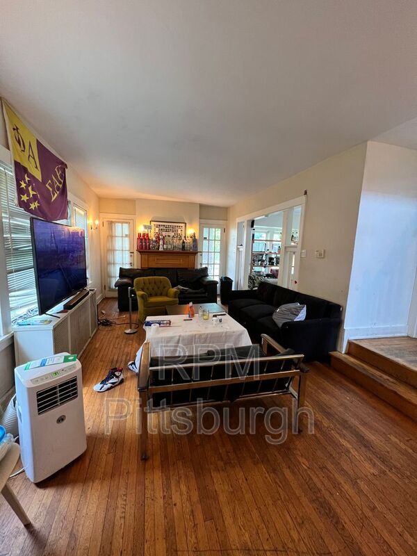 Foto del edificio - 5318 Beeler St