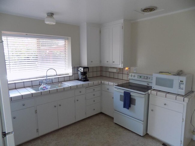 Foto del edificio - 2198 Bohannon Dr