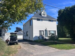 Building Photo - 56 Hartford Ave