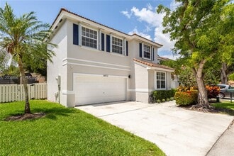 Building Photo - 14972 SW 50th Ct