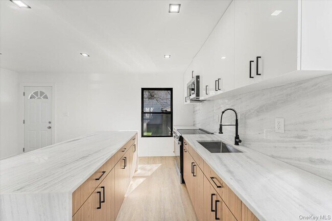 Foto del edificio - 4422 Avenue M