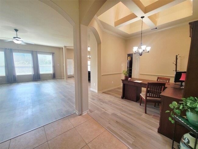 Foto del edificio - 142 Round Lake Dr