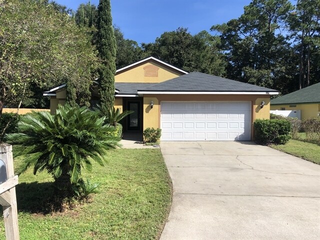 Foto principal - 645 N Cherry Bark Drive