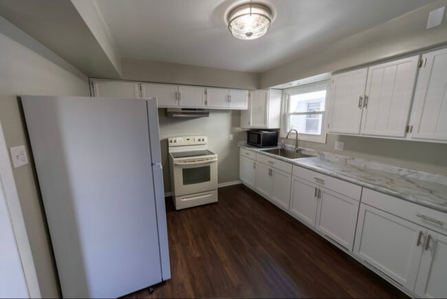 Foto del edificio - 1613 N 12th St