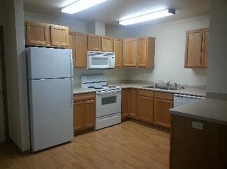 Building Photo - 33 Appleway Dr