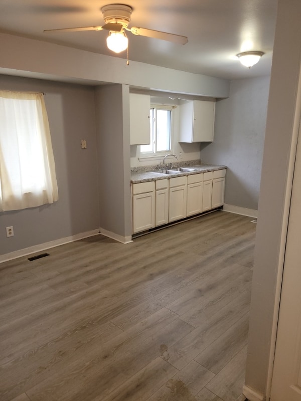 Building Photo - 6630 Eastmont Dr