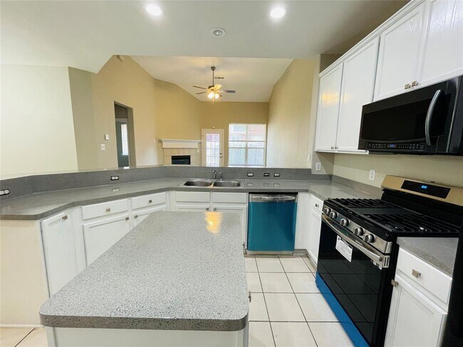 Foto del edificio - 10523 Willow Park View