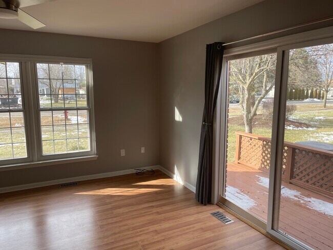 Foto del edificio - 36793 Oakwood Ln
