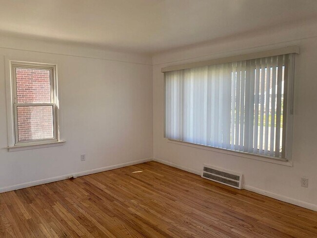 Foto del edificio - 25254 Waldorf St