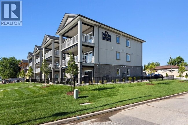 Building Photo - 215 Lesperance Rd