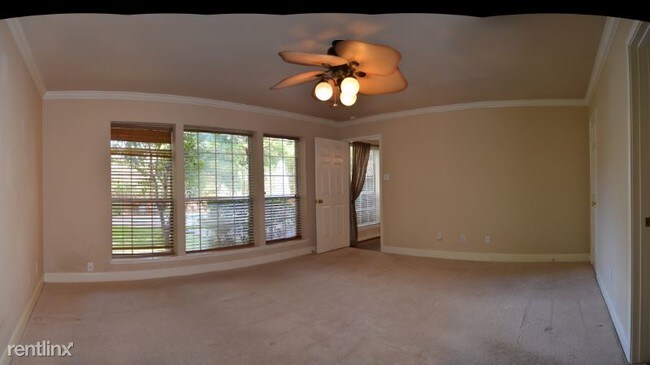 Building Photo - 4 br, 2.5 bath House - 820 Tartan Trail