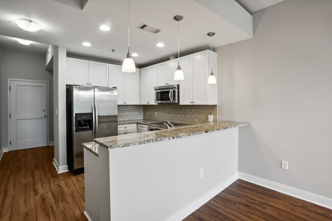 Building Photo - 2795 Peachtree Rd