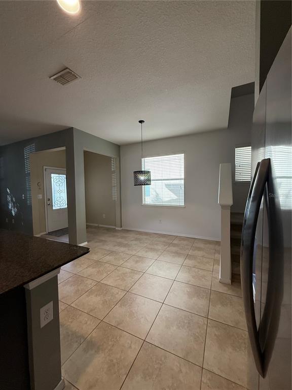 Foto del edificio - 9028 Aspen Hollow Pl