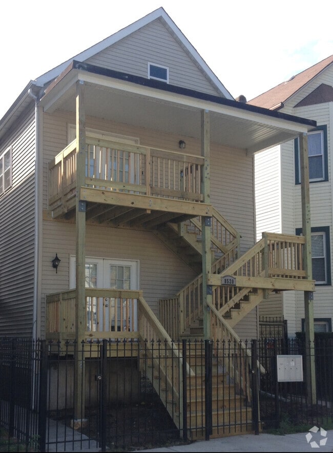Building Photo - 8520 S Buffalo Ave