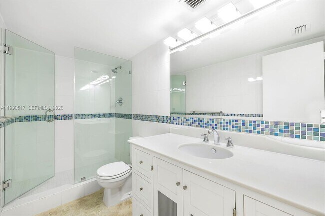 Foto del edificio - 1420 Brickell Bay Dr