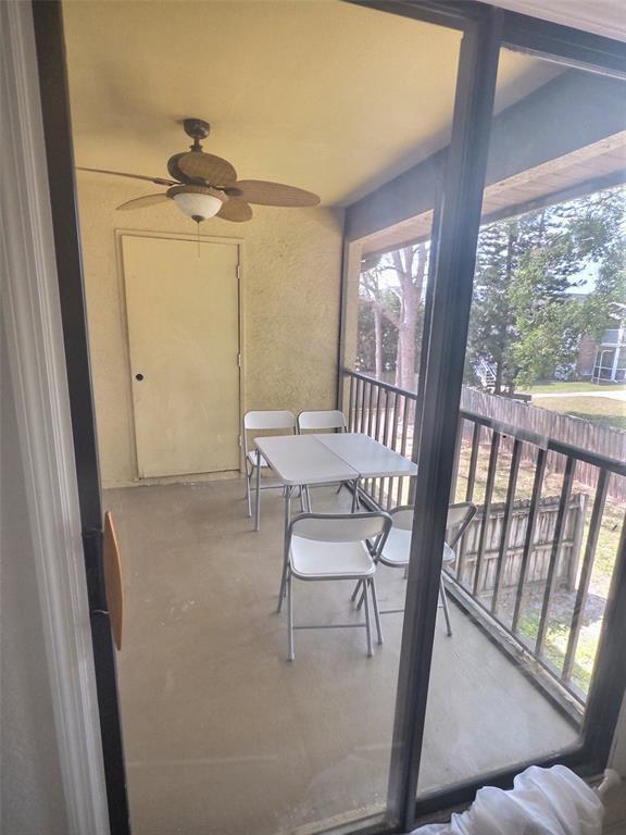 Foto del edificio - 10100 Sailwinds Blvd N