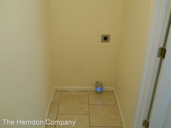 Foto del edificio - 3 br, 2.5 bath House - 1730-B Almond Tree