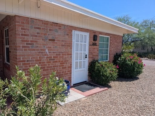 Building Photo - 2031 N Tucker Dr