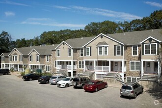 Building Photo - 116 Smithtown Blvd