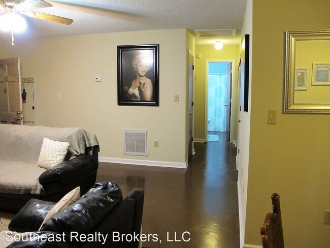 Foto del edificio - 2 br, 1 bath House - 196 Park Ridge Place