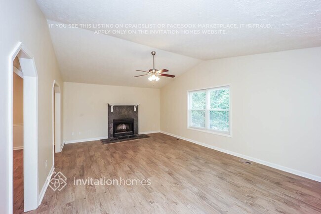 Foto del edificio - 3396 Spring Ridge Dr