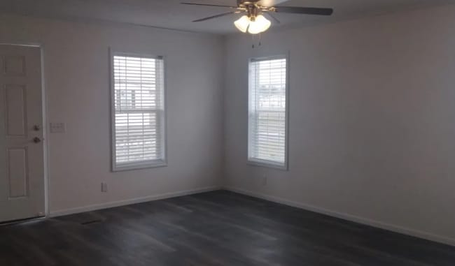 Building Photo - 57185 Carriage Ln