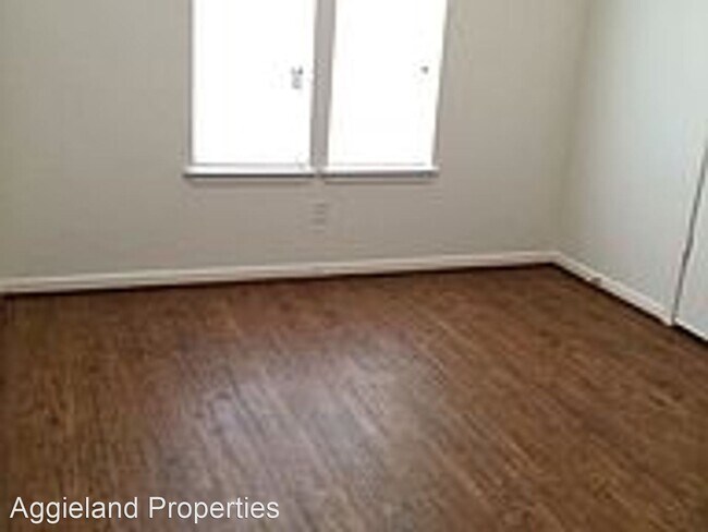 Foto del edificio - 3 br, 1.5 bath House - 3400 Judythe Ct