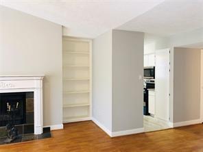Building Photo - 6701 Sands Point Dr