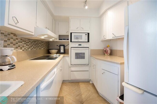 Foto del edificio - 401 SE 25th Ave