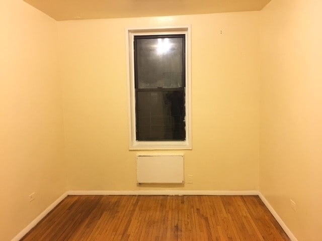 Building Photo - 145 E 18th St